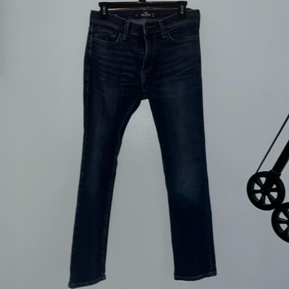 Hollister men’s slim straight jeans